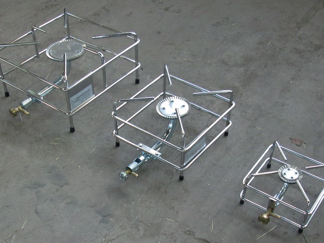 Tris di Fornelli quadrati a gas Serie FGD | CAPRA Inox